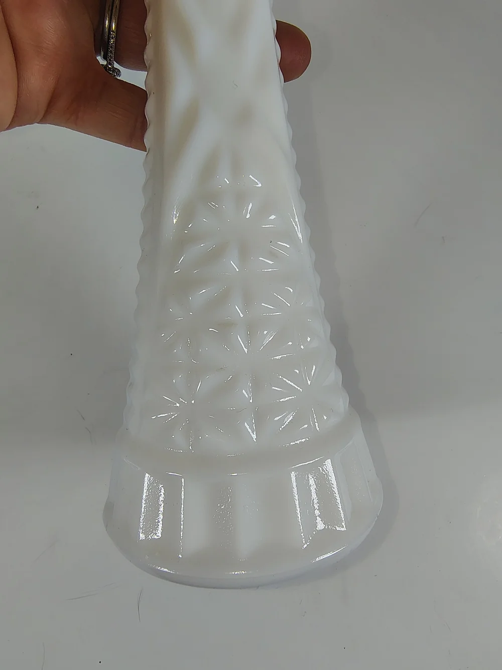 Vintage White Milk Glass Bud Vase 9